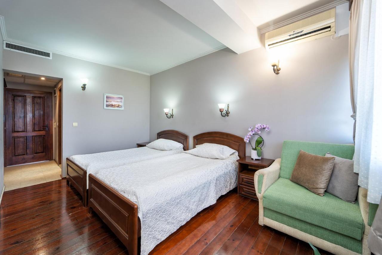Hotel Izvora Kranevo Ngoại thất bức ảnh